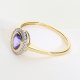 Złoty pierścionek z tanzanitem i brylantami – elegancja w odcieniu błękitu
