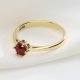 Złoty pierścionek z rubinem – elegancki i klasyczny pierścionek z czerwonym kamieniem