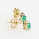 Eleganckie złote kolczyki sztyfty ze szmaragdami i brylantami