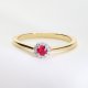 Klasyczny złoty pierścionek z naturalnym rubinem i brylantami