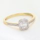 Złoty pierścionek z brylantami | Klasyczna biżuteria diamentowa