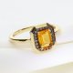 Klasyczny złoty pierścionek z naturalnym cytrynem i brylantami