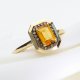 Klasyczny złoty pierścionek z naturalnym cytrynem i brylantami