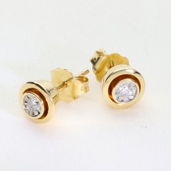 Złote kolczyki sztyfty rozetki z brylantami 585 | Jubiler Adoro