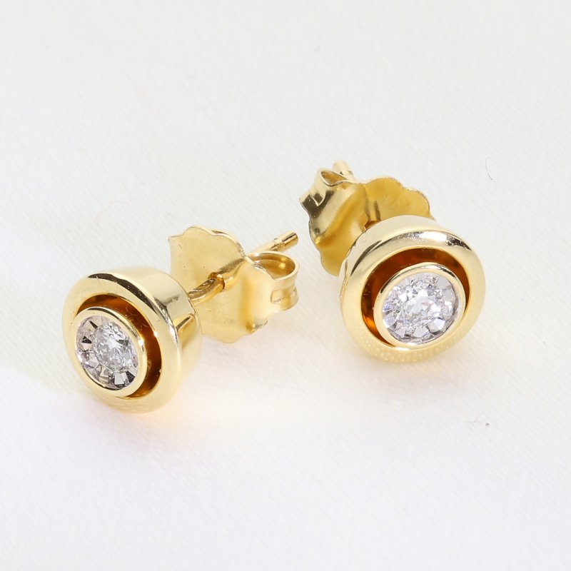 Złote kolczyki sztyfty rozetki z brylantami 585 | Jubiler Adoro